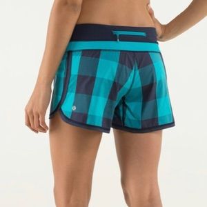 Lululemon Groovy Run Short *2-way Stretch